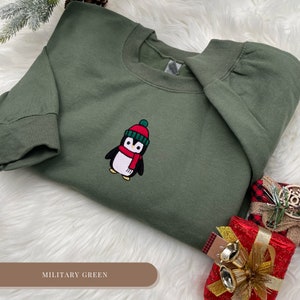 Embroidered Animal Crewneck, Cute Embroidered Penguin Sweatshirt, Penguin Gift, Animal Sweatshirt, Cute Penguin, Penguin Lover Crewneck