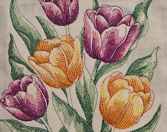 Paño de cocina de algodón bordado: Tulipanes; estilo cottagecore