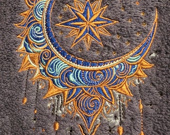 Toalla de mano de algodón con bordado celestial morado: Decoración bohemia