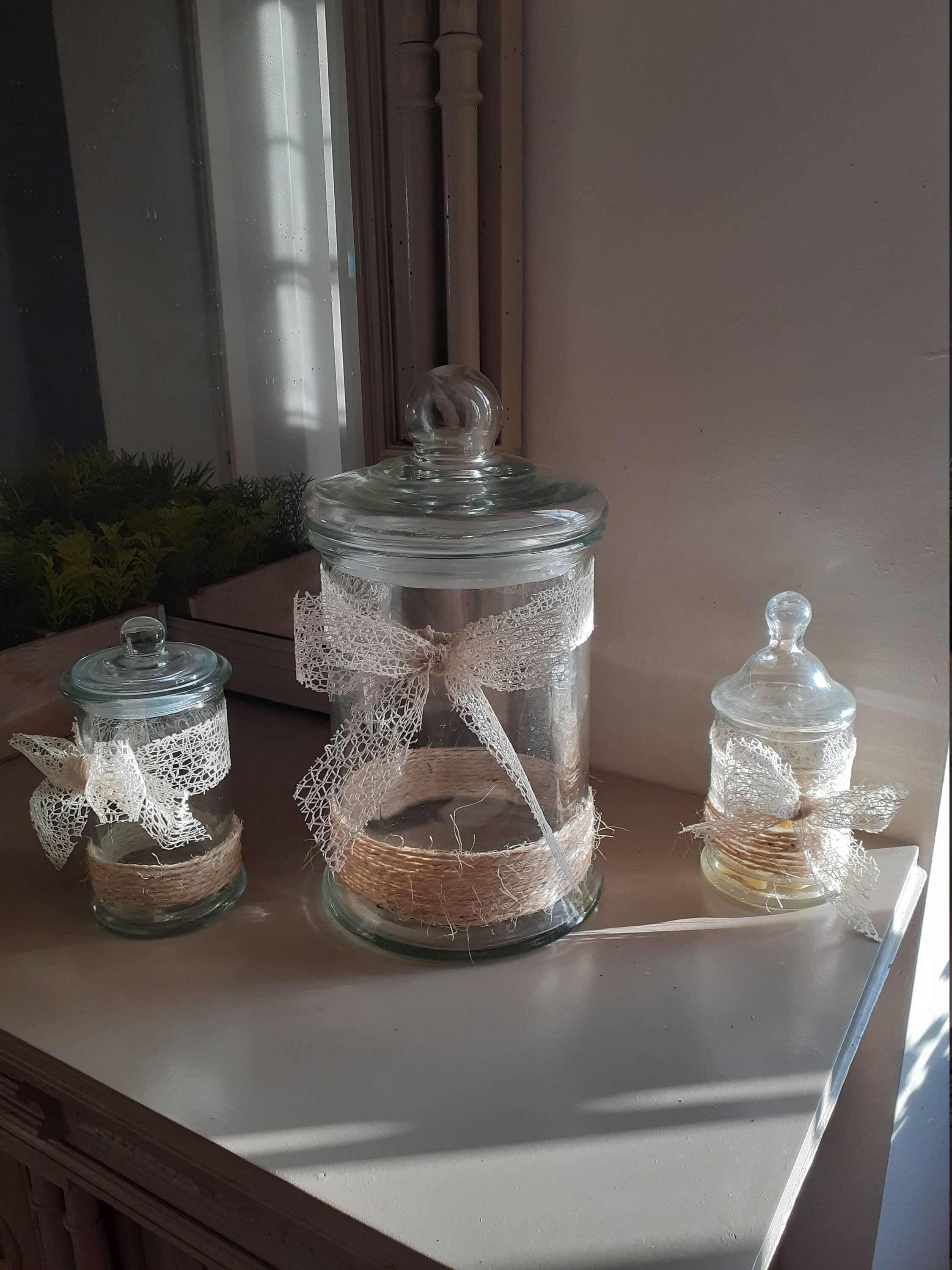 Trio de Bonbonnieres