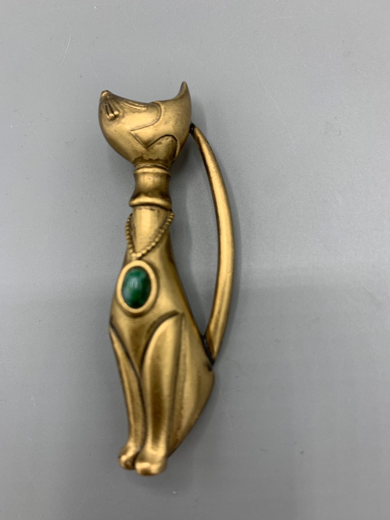 Bronze-y gold with malachite necklace. Cat brooch