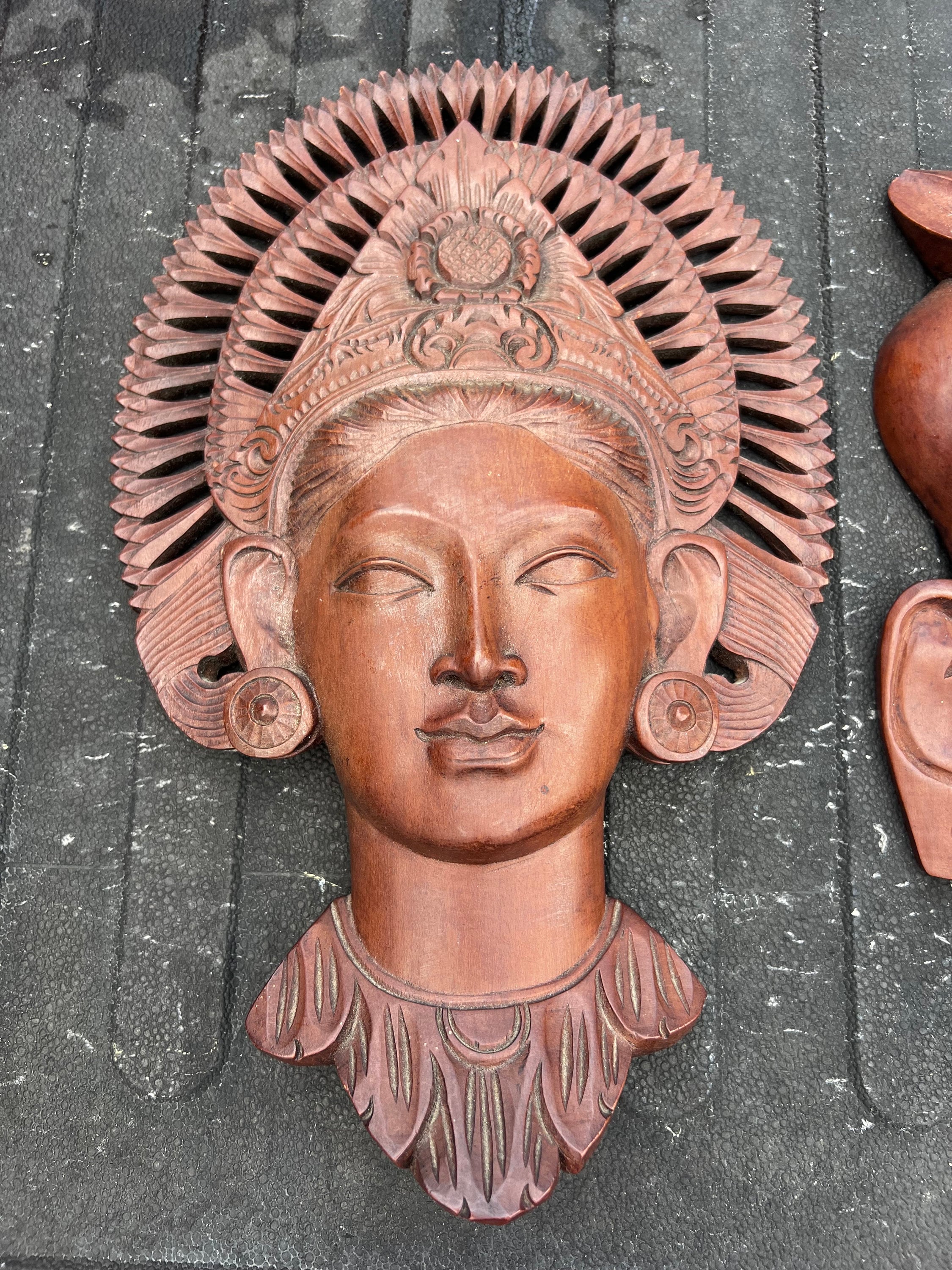 20世紀半ばのバリ島インドネシアの木製の男性と女性の顔の彫刻 - Etsy 日本