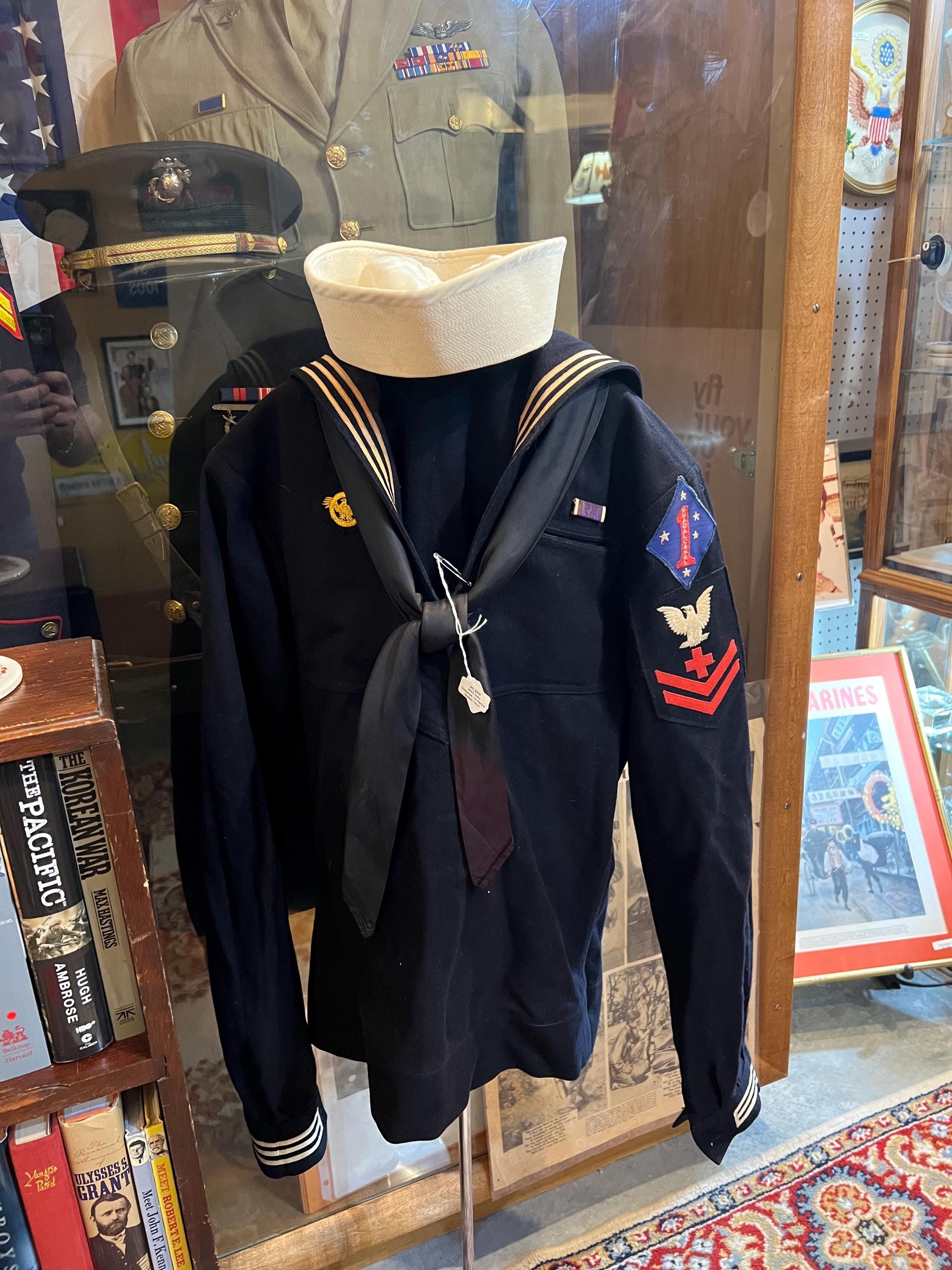 WWII US Navy Corpsman Pharmacist Mate Dress Blue Uniform 1st USMC Purple  Ribbon