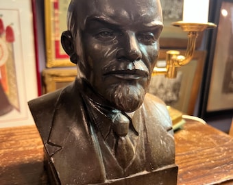 Escultura soviética del busto de Lenin con acabado en bronce, gran estatua política de mediados de siglo.