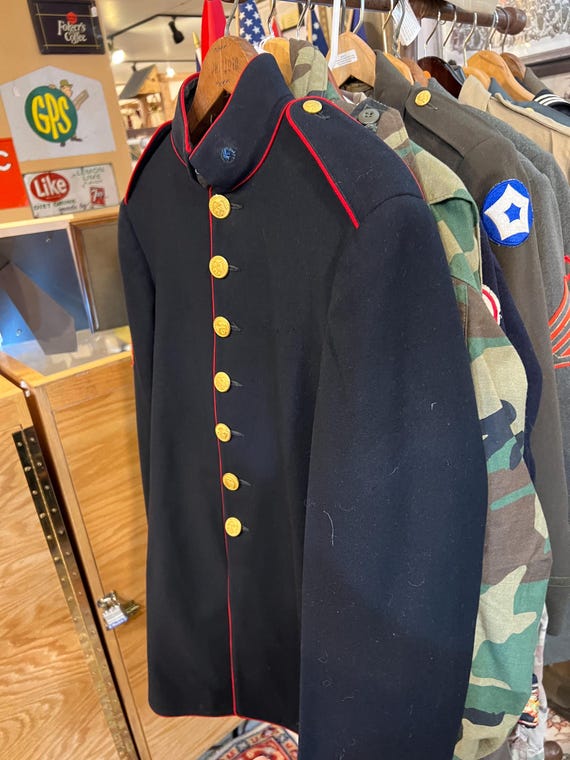 usmc dress blue overcoat Genuine Issue USMC Dress Blues Tunic main image 1