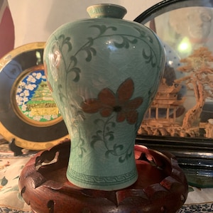 Handmade Korean Inlaid Celadon (상감 청자) Ceramic Jar - Flowers, Traditional Pottery, Home Decor, Moon Jar