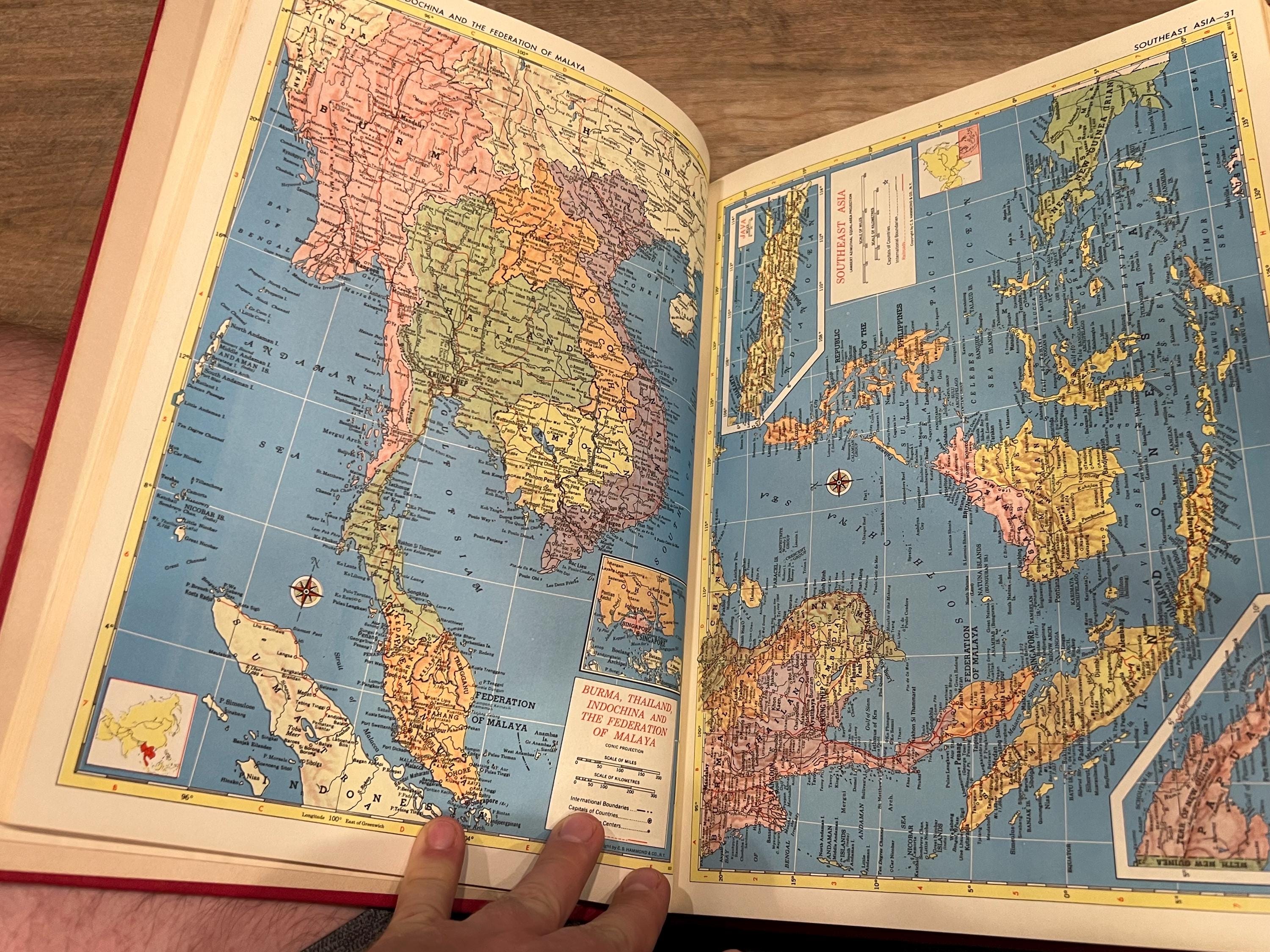 MONDE ENTIER 1835年世界地図の額装 MONDE ENTIER 1835年世界地図の額装の通販 by 蒼い海｜ラクマ