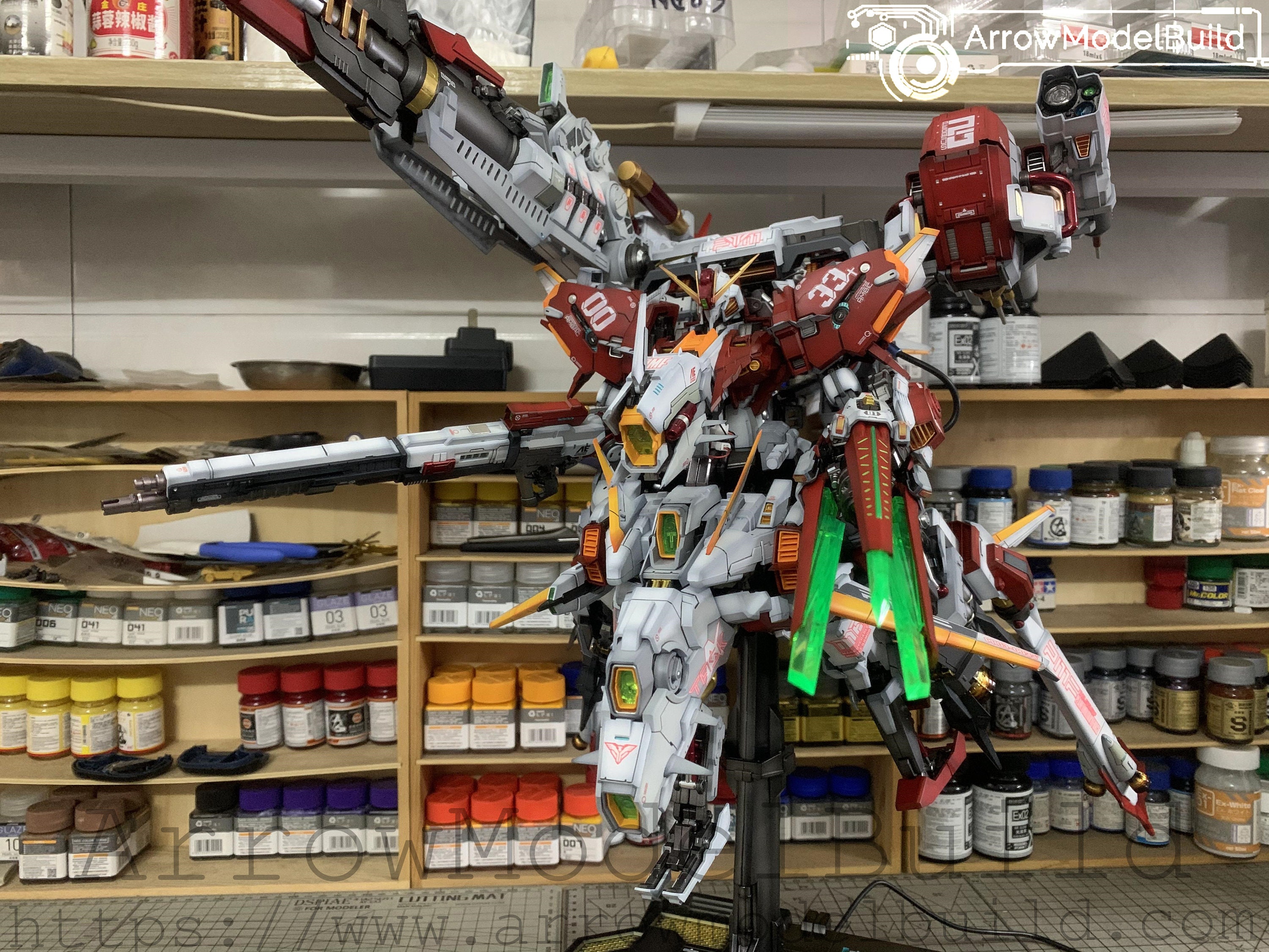 Arrowmodelbuild Deep Striker 2.0 Gundam (custom Red) Built