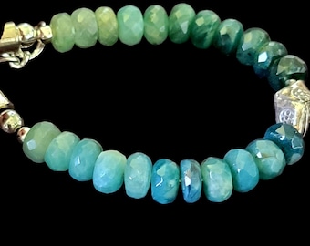 Rare AAA Grandidierite Silver beaded Bracelet , Sterling Silver Karen Hill Tribe Bead, Ocean Grandidierite beads. Color shift beads