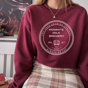 Sweat-shirt Breastfeeding Brewing Company, Sweat-shirt d’allaitement, Sweat-shirt de maman, Sweat-shirt de maman drôle, Nouvelle maman, Cadeaux pour maman, maman confortable