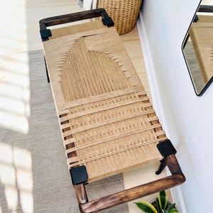 Panca da ingresso intrecciata a mano • Seduta da fine letto e ingresso in stile MCM • (su misura, diverse dimensioni)
