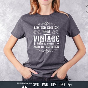 "Top Notch Perfection" 55th Birthday T-Shirt For Men - Vintage 1970 Design, Cool Gift For Him