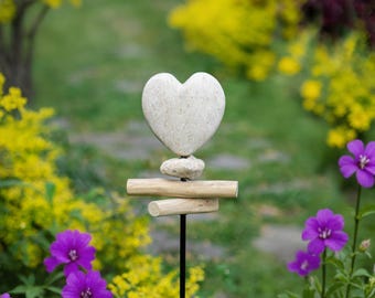 Estaca de jardín Jasper Heart con madera flotante - Regalo conmemorativo