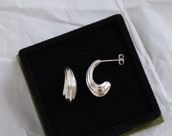 Ribbed Shell Earrings • Teardrop Bold Earrings • Geek Chic Style Earrings • 18K Gold Sterling Silver Stud for her