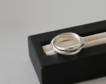 INTERLOCKED Trinity 925 Sterling Silver Ring
