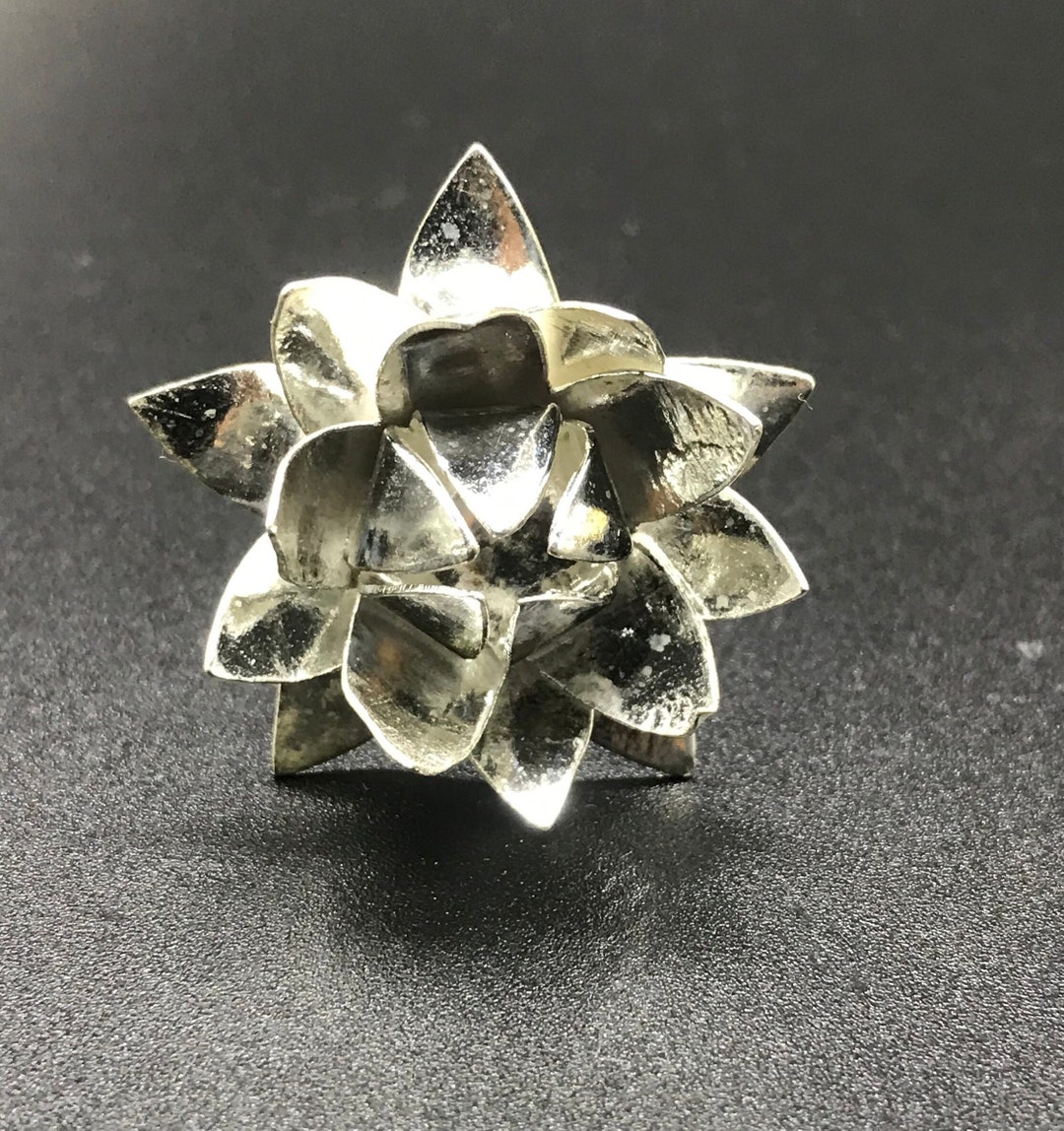 Lotus Flower Offering in Pure 925 Silver / Lotus Flower in Silver for