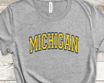 Birthday Gift University of Michigan Wolverine colors,U of M gift for sports fan Pocket Dump Bowl Handmade unique gift Key Basket