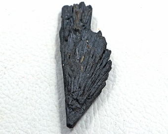 Raw Black Kyanite Blade: Healing Crystal for Jewelry Making