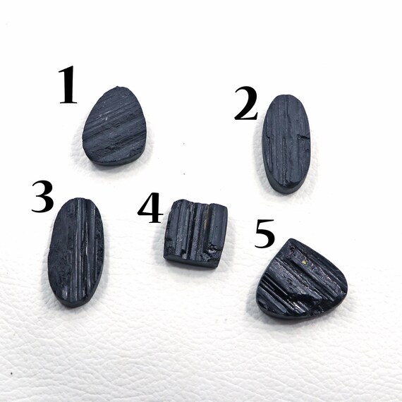 Cristalli Grezzi Di Tormalina Nera Pietra Tormalina Nera Grezza 100g Di Di Quarzo Nero Naturale Decorazione Domestica Di Tormalina Nera Per Buddha Che Solleva Pietre Decorative