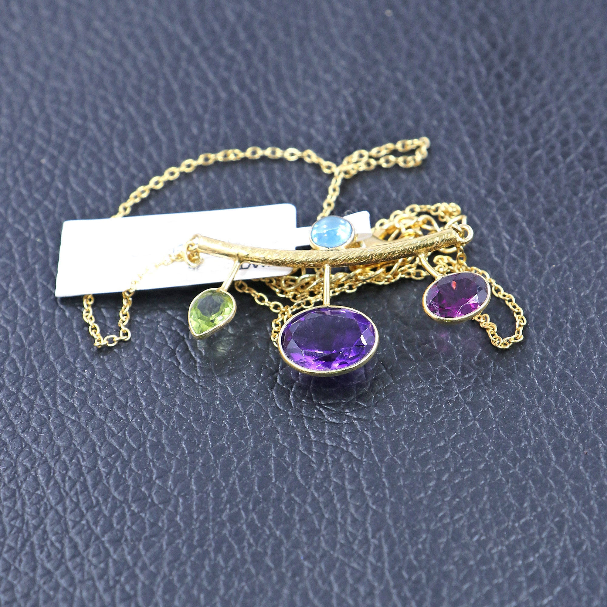 Collier En Argent Avec Grenat Et Topaze Blanche – Pendentif Fleur, Pierres Précieuses, Modèle N8429, Neuf Sans Emballage