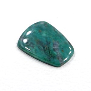 Cabujón de jaspe verde Gary: 37,55 quilates, piedra preciosa de talla elegante