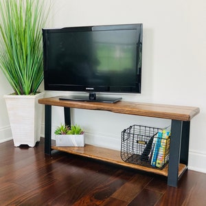 TV Stand Console with solid wood, TV Stand, media console with metal legs, record player stand, CUSTOMIZABLE
