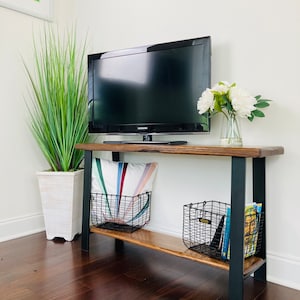 TV Stand Console with solid wood, TV Stand, media console with metal legs, record player stand, CUSTOMIZABLE
