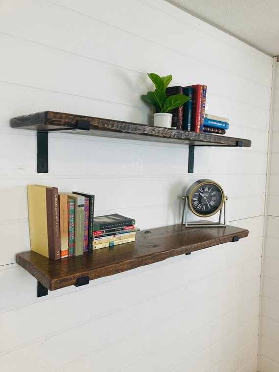 Wooden 3 Tier Shelf with Rustic Farmhouse Design - Natural Wood Finish,  Sturdy and Durable Build, Space-Saving Organization, Ideal for Displaying  Plants, Books, Photos, and Decorative Items, Vintage-Inspired Home Decor,  Wall-Mounted Display