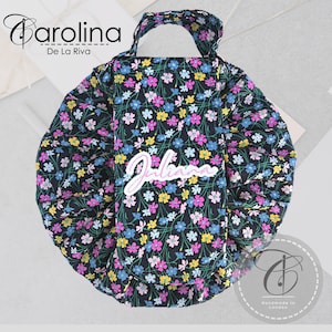 Bolsa de maquillaje personalizada Little Flowers Liberty Tana Lawn - Neceser - Bolsa redonda con cordón - Regalos para ella - Neceser de maquillaje portátil