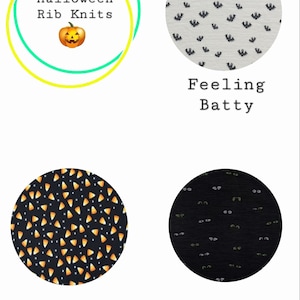 Op de afbeelding: Vier verschillende ontwerpen van Halloween-sokken. De eerste sok is geel en groen met de tekst "Halloween Rib Knits" en een jack-o-lantern. De tweede sok is grijs met een zwart vleermuispatroon. De derde sok is zwart met een geel en oranje candy corn-patroon. De vierde sok is zwart met een groen en wit spookoogpatroon. De tekst "Feeling Batty" staat onder de tweede sok. De tekst "Candy Corn Kisses" staat onder de derde sok. De tekst "Boo Crew (Glows in dark)" staat onder de vierde sok.