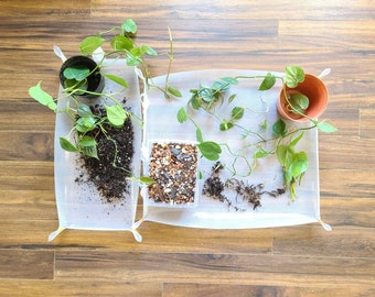 Medium  Washable Plant Repotting Mat   Indoor Gardening  Plastic Repotting Tarp  Small