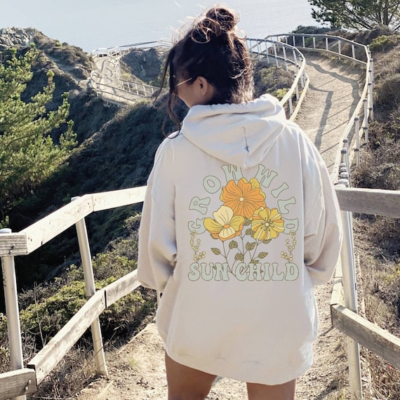 Girl wearing hoodie tumblr discount