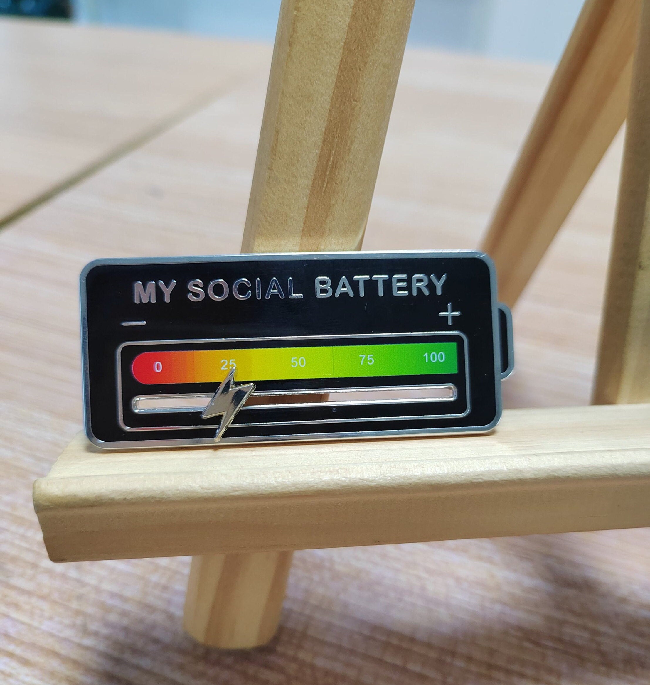 Social Battery Pin - My social battery creative lapel pin, fun enamel  emotional pin 7 days a week2pcs style1