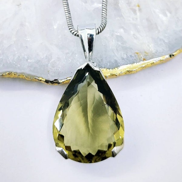 Olive Quartz Pendent, 925 Sterling Silver, StudyCrystal, May Birthstone, Valentine's Gift, Thanksgiving Gift, Christmas  Gift Free Shipping.