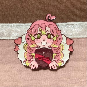 Mitsuri choco heart pin
