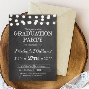 Invitación de graduación con pizarra / Luces blancas, Exterior, Cualquier ocasión, Cumpleaños, Linternas / DESCARGA INSTANTÁNEA