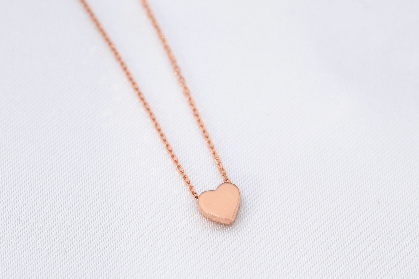 Cute Tiny Heart Necklace Minimal Gold Heart Necklace Dainty - Etsy