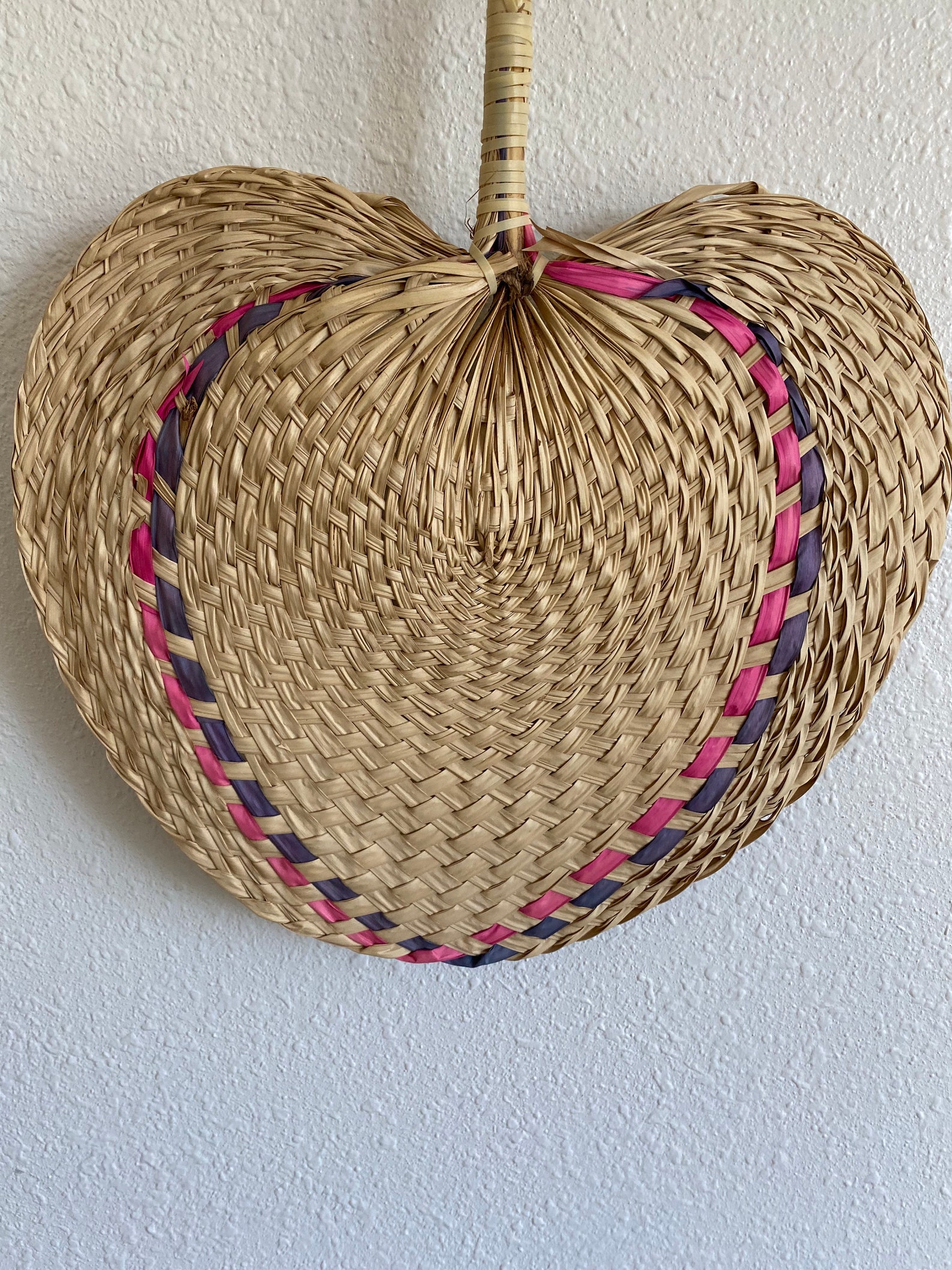 Vintage Pampas Grass Hand Fan Braided Wicker Basket Wall Etsy