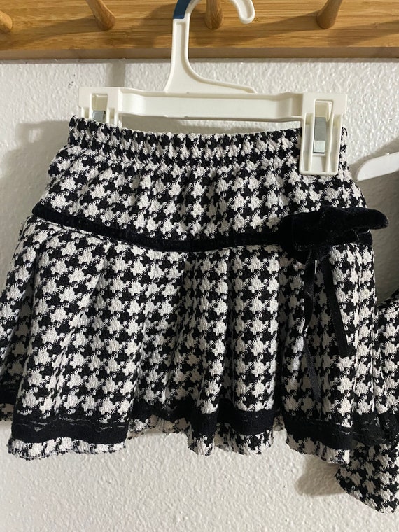 Vintage Girls Christmas Outfit Black and White Ho… - image 7