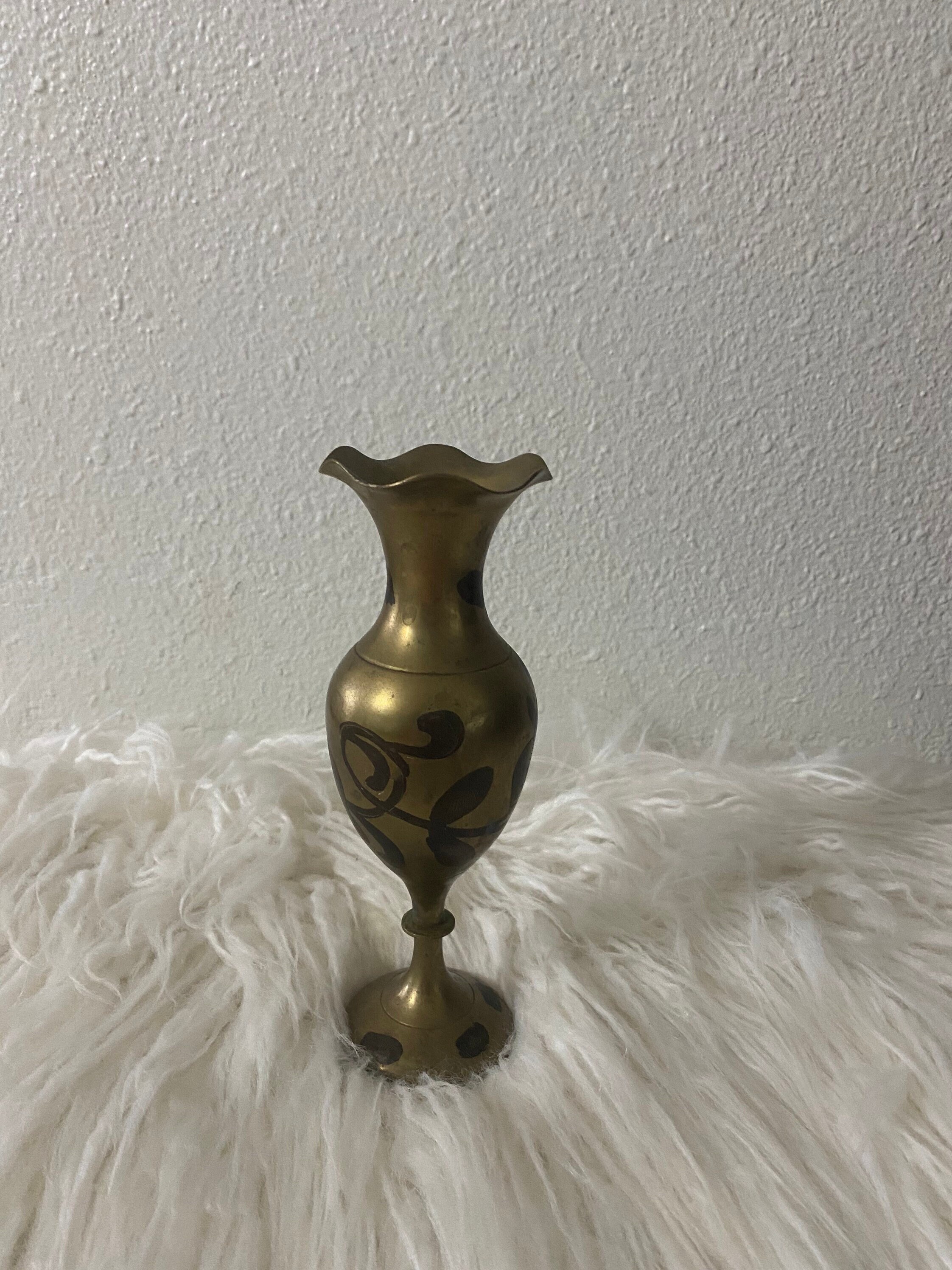 Gothic Brass Decor 