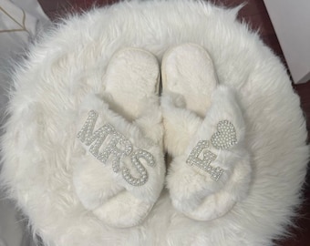 Personalized Faux Fur Bride Slippers, Bridal Gift