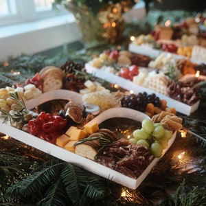 Letter M charcuterie board 🍷🍇🧀 @Luxury_Boards_By_Yvonne :  r/CharcuterieBoard