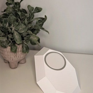 MagSafe Wireless Charger Stand – iPhone & Android Qi Charging Dock