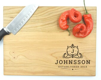 Personalized Cutting Board, Engraved Cutting Board, Wedding Gift, Anniversary Gift, Engagement Gift, Couples Gift, Wood Cutting Board 1008