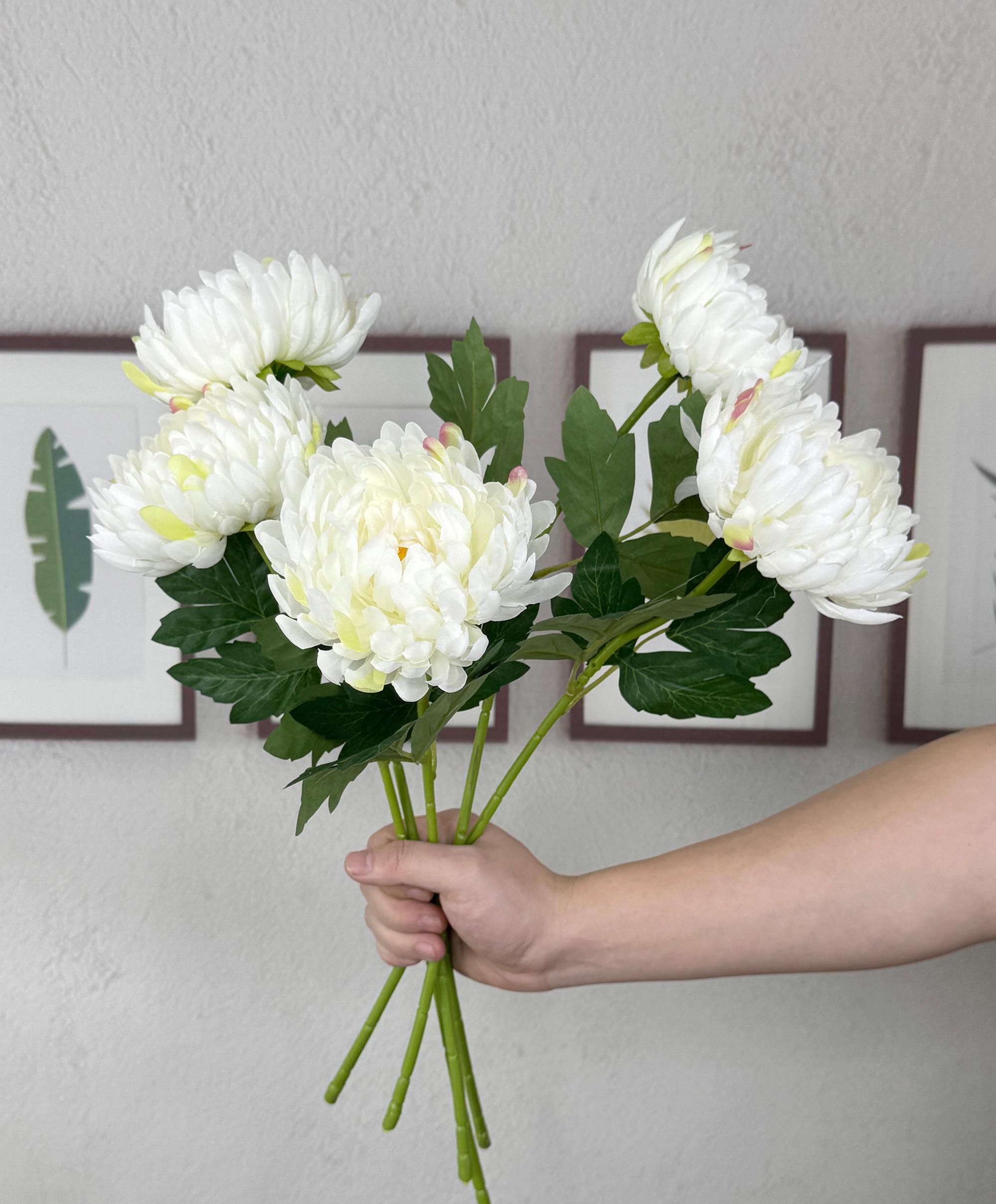 faux white chrysanthemum stems,high quality chrysanthemum ，centerpiece，vase filler，flower arrange，home decor，wedding flower，Mourning flower
