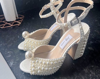 All-Over Pearl Embellishment Chunky Wedding Sandals I BlockBridalHeels I Open-toe Wedding Shoes I Women Pearl Wedding Shoes I Brautschuhe