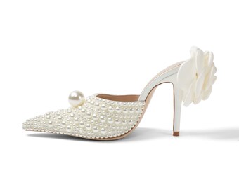 Rosalia100 lPearlFlowerMulesI PointedToeHighHeels I HandMadeWeddingShoesI PearlyBridalHeels I BridalShoes I BridesmaidShoesI Brautschuhe