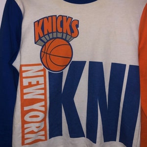 Hottertees Vintage New York Basketball NY Knicks Sweatshirt