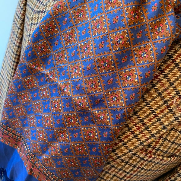 Vintage mens 1970's stunning blue & rust diamond pure silk hand printed fabric long scarf