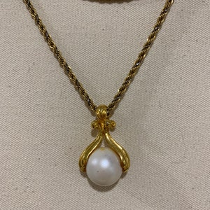 Vintage Signed Napier Large Faux Pearl Two Tone Necklace image 2